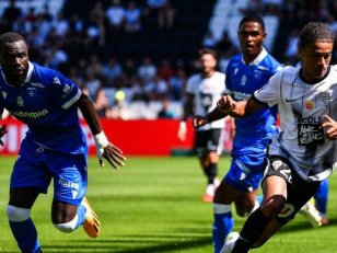 Ligue 2 : Duel au sommet entre Auxerre et Angers 