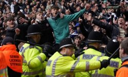 FA Cup : Bagarre entre supporters lors de West Brom - Wolverhampton 