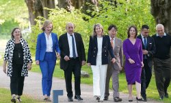 Invasion russe : Jean-Yves Le Drian promet le soutien du G7 "jusqu'à la victoire de l'Ukraine"