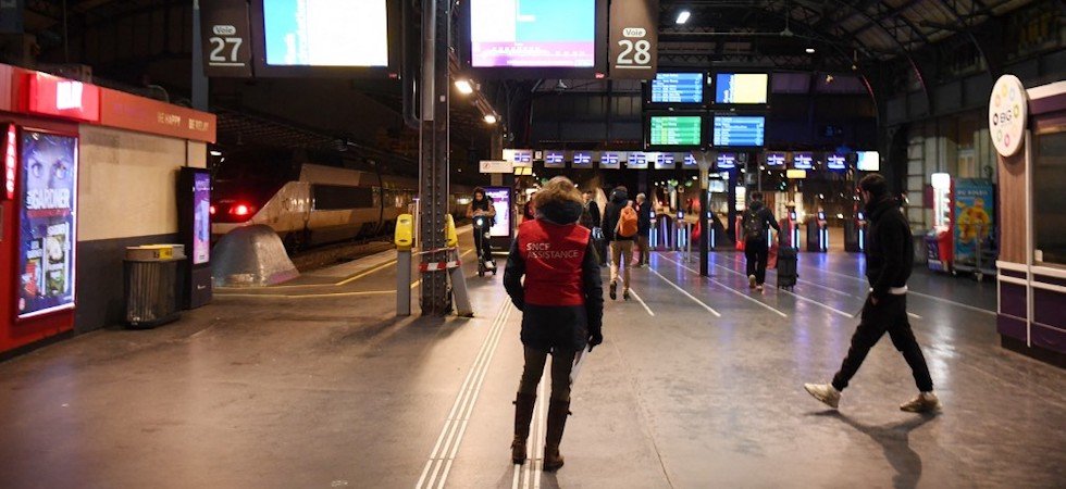 Grève dans les transports : la SNCF prévoit des perturbations mercredi