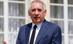 Réforme des retraites : un passage en force pourrait "diviser la société française", alerte François Bayrou