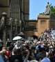 Les funérailles controversées du cardinal Pell divisent l'Australie