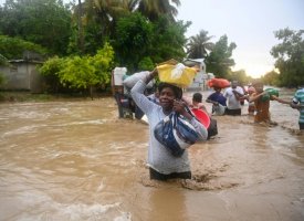 Haïti: au moins 42 morts et des milliers de déplacés après des inondations