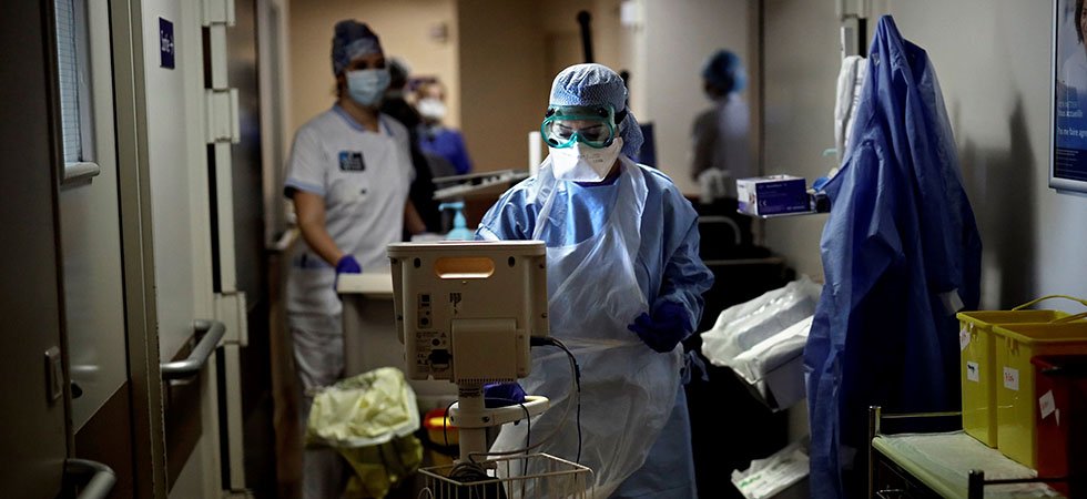 Covid-19 en Île-de-France : "Jusqu'à 300 personnes par jour pourraient arriver dans les hôpitaux", alerte le directeur de l'ARS