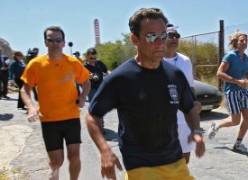 Blanquer à Ibiza, Sarkozy sur un yacht, Filippetti à l'île Maurice... Quand les vacances des politiques font polémique