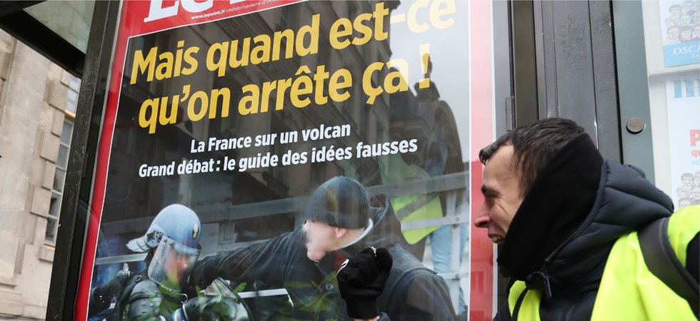 "Gilets jaunes" : une "marche républicaine des libertés" des "foulards rouges" embarrasse LREM