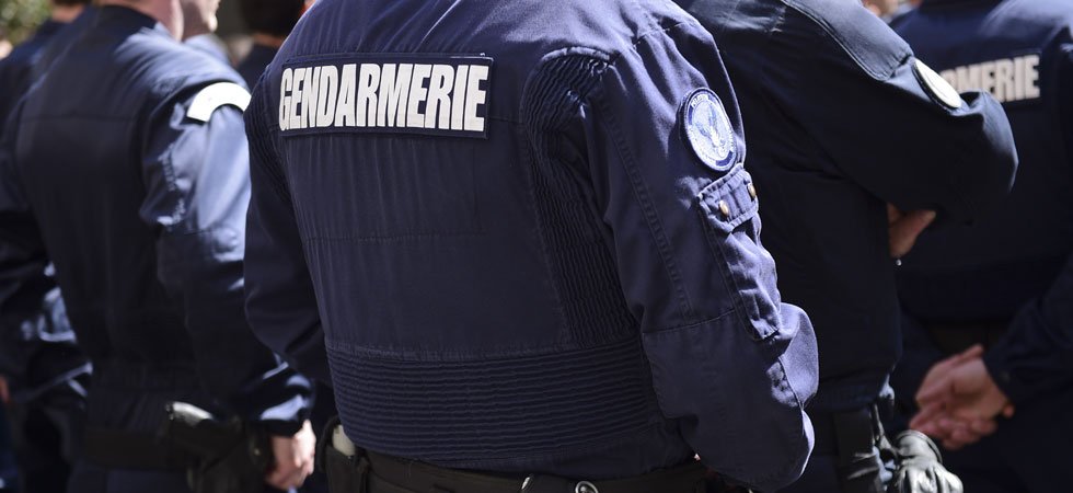 Scarica Gratis Images Ardeche La Drole De Proposition De La Gendarmerie Pour Prevenir dernière salutations
