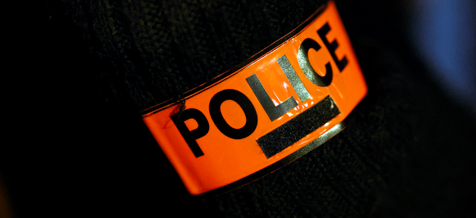 Cherbourg : deux policières blessées à coups de sabre