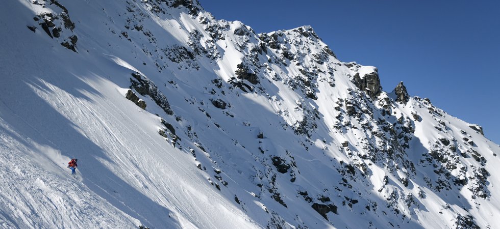 Suisse : un mort et trois disparus, dont deux Français, dans une avalanche