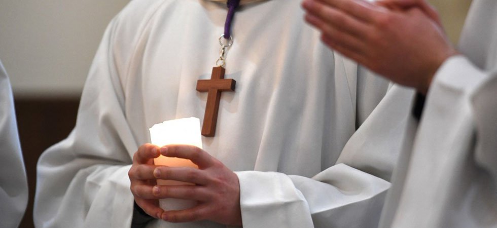 L'Église doit-elle indemniser les victimes d'abus sexuels ?